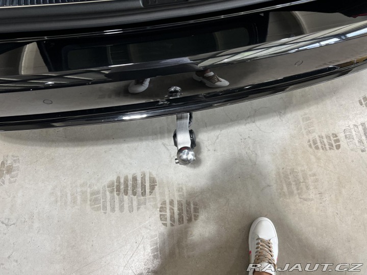 Volkswagen Touareg 3.0 TDI 210kW R-LINE EXCL 2024