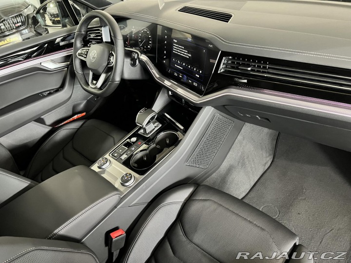 Volkswagen Touareg 3.0 TDI 210kW R-LINE EXCL 2024