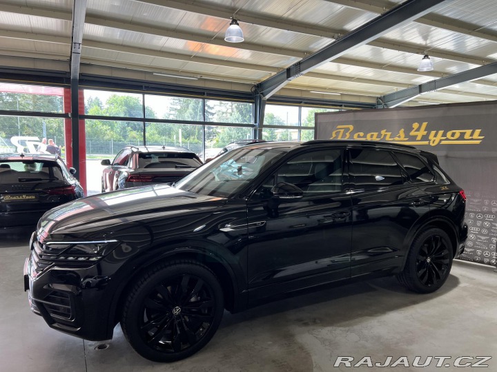 Volkswagen Touareg 3.0 TDI 210kW R-LINE EXCL 2024