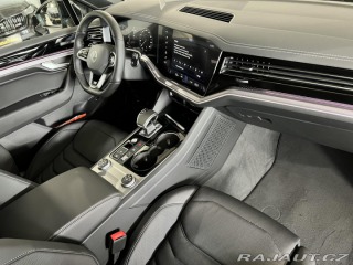 Volkswagen Touareg 3.0 TDI 210kW R-LINE EXCL 2024