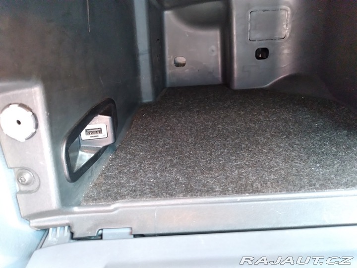 Ford Mondeo combi 2.0 TDCI TREND AC 2009
