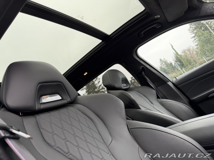 BMW X7 40XD 250kW M-PAKET NZN R2 2024