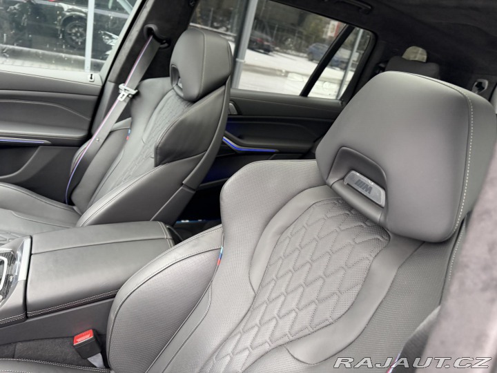 BMW X7 40XD 250kW M-PAKET NZN R2 2024