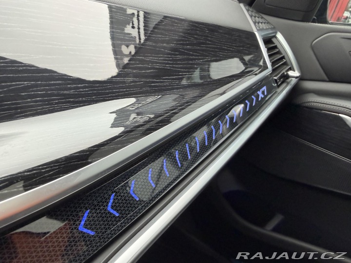 BMW X7 40XD 250kW M-PAKET NZN R2 2024