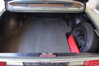 Mercedes-Benz Ostatní modely 115 W115 230.4 manuál 1974