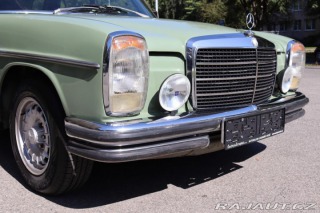 Mercedes-Benz Ostatní modely 115 W115 230.4 manuál 1974