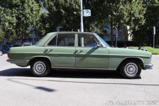 Mercedes-Benz Ostatní modely 115 W115 230.4 manuál 1974