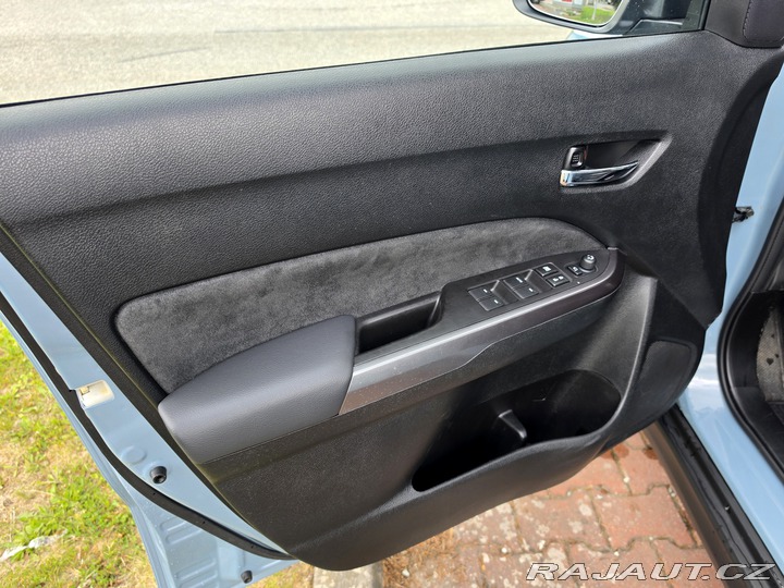 Suzuki Vitara 1.4 Hybrid-4x4-1.MAJ.-PAN 2020