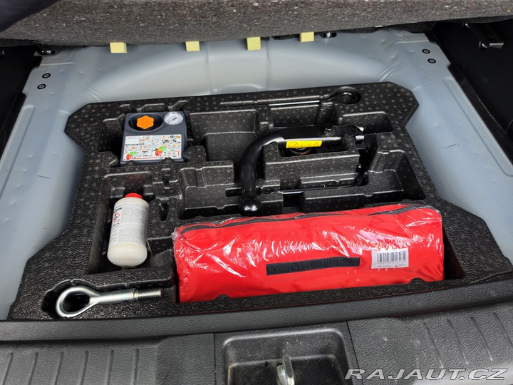 Suzuki Vitara 1.4 Hybrid-4x4-1.MAJ.-PAN 2020