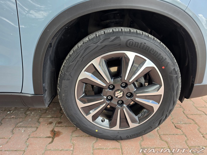Suzuki Vitara 1.4 Hybrid-4x4-1.MAJ.-PAN 2020