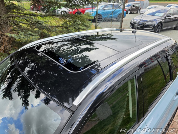 Suzuki Vitara 1.4 Hybrid-4x4-1.MAJ.-PAN 2020
