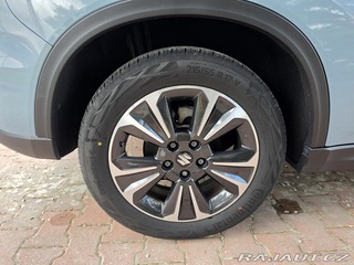 Suzuki Vitara 1.4 Hybrid-4x4-1.MAJ.-PAN 2020