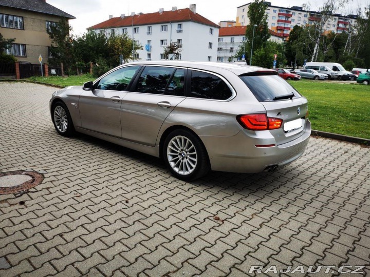 BMW 5 530D XDRIVE TOURING F11 1 2011