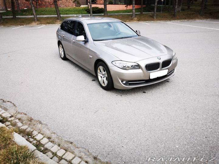 BMW 5 530D XDRIVE TOURING F11 1 2011