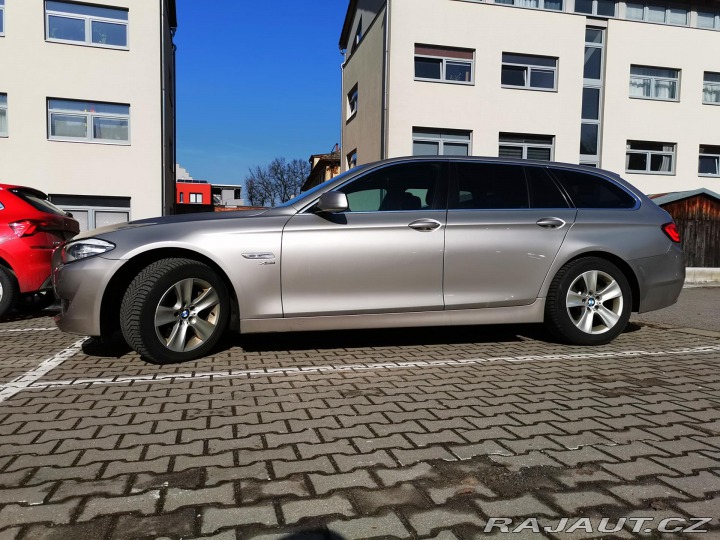 BMW 5 530D XDRIVE TOURING F11 1 2011