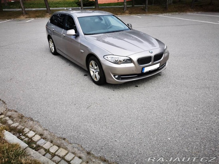 BMW 5 530D XDRIVE TOURING F11 1 2011