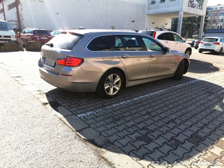 BMW 5 530D XDRIVE TOURING F11 1 2011