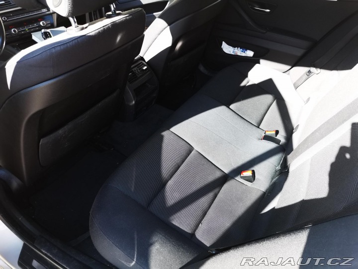 BMW 5 530D XDRIVE TOURING F11 1 2011
