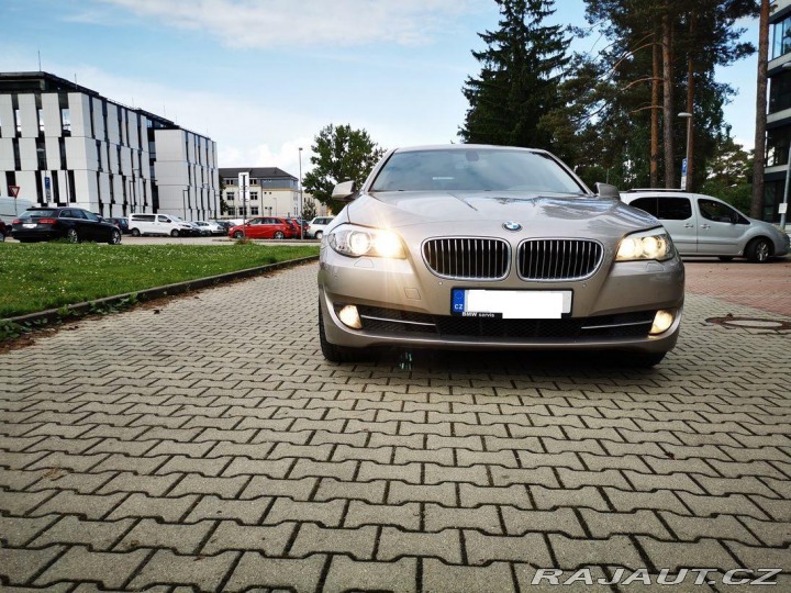 BMW 5 530D XDRIVE TOURING F11 1 2011
