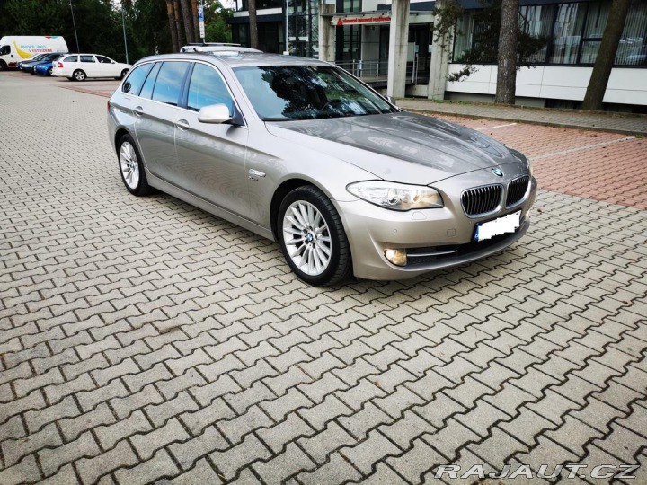 BMW 5 530D XDRIVE TOURING F11 1 2011