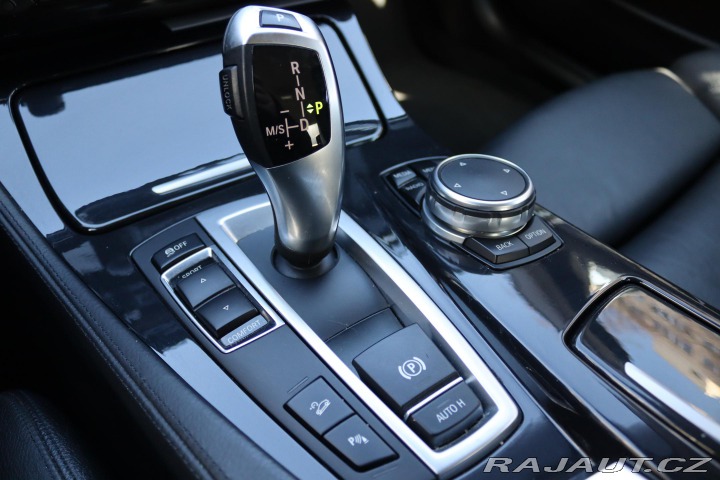 BMW 5 530D XDRIVE F10 190kW 2013