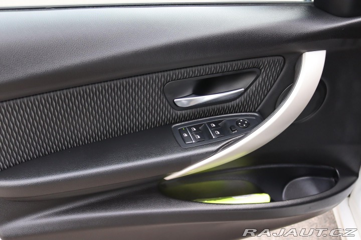 BMW 3 318D TOURING F31 110kW 2018