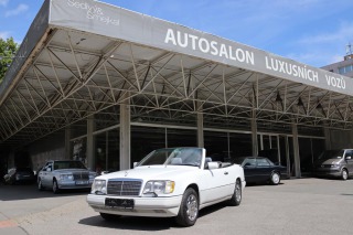 Mercedes-Benz 124 E320 CABRIO 162kW
