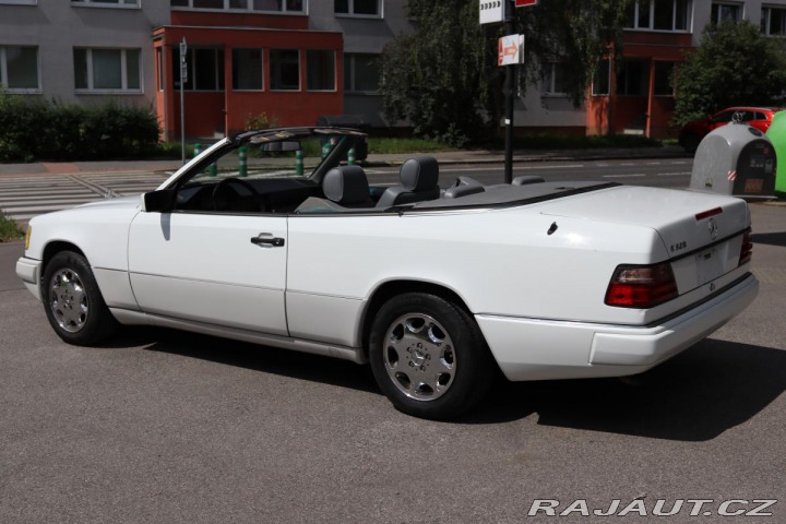 Mercedes-Benz 124 E320 CABRIO 162kW 1995