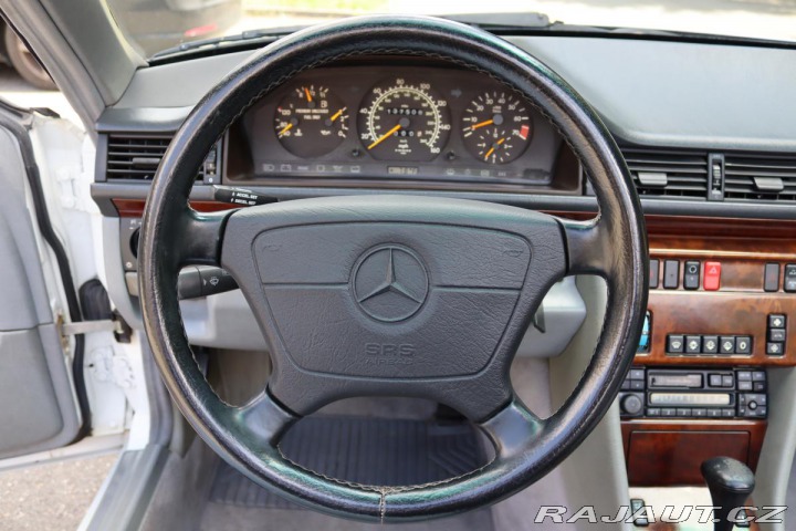 Mercedes-Benz 124 E320 CABRIO 162kW 1995
