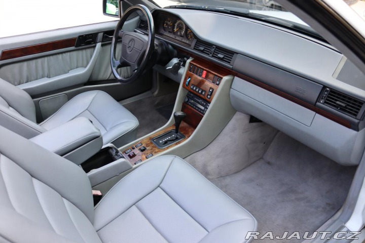 Mercedes-Benz 124 E320 CABRIO 162kW 1995
