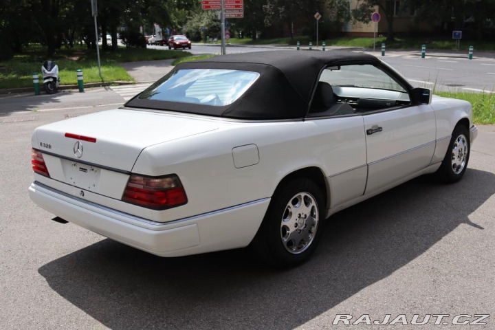 Mercedes-Benz 124 E320 CABRIO 162kW 1995