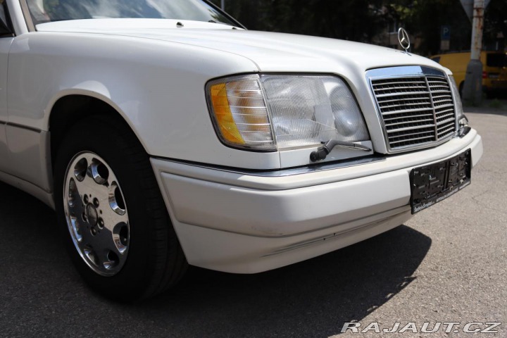 Mercedes-Benz 124 E320 CABRIO 162kW 1995