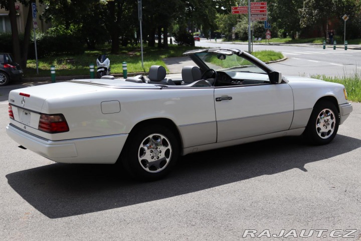 Mercedes-Benz 124 E320 CABRIO 162kW 1995