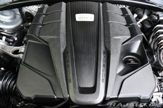 Porsche Macan S 3.0V6 260kW PANO 2021