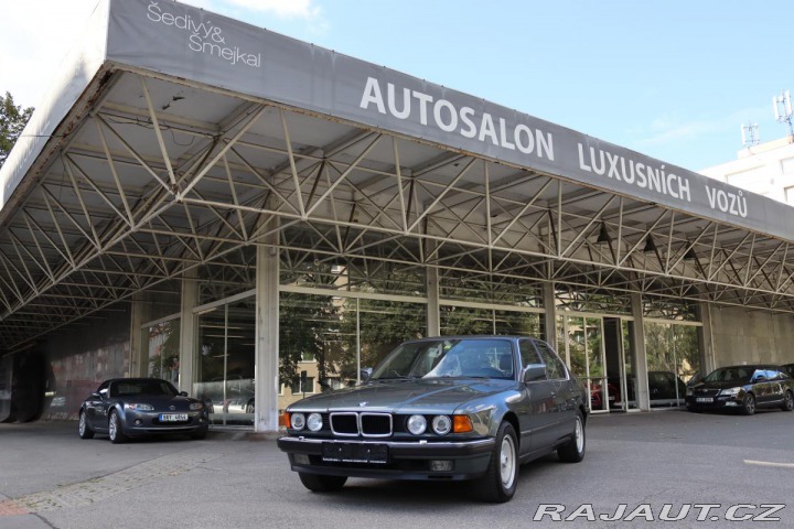 BMW 7 750i V12 E32 220kW 1989