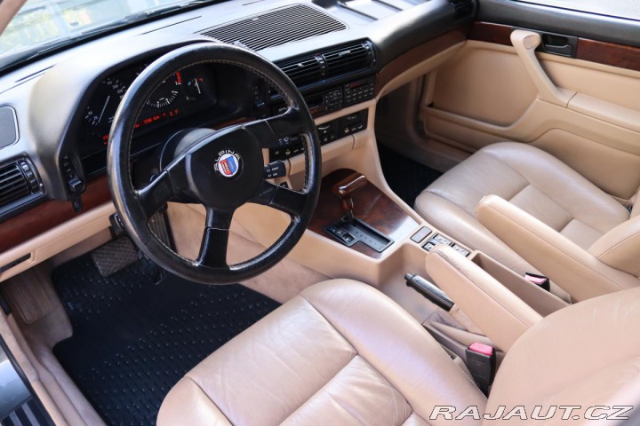 BMW 7 750i V12 E32 220kW 1989