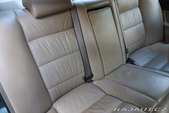 BMW 7 750i V12 E32 220kW 1989