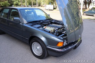 BMW 7 750i V12 E32 220kW 1989