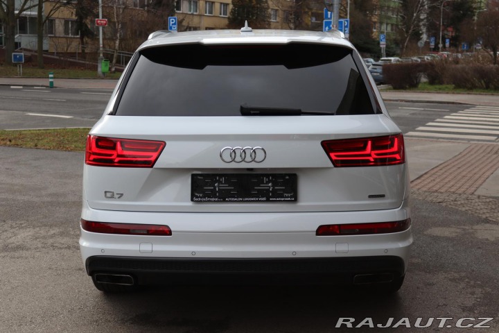 Audi Q7 3.0TDI V6 210kW S-LINE 7 2018