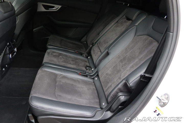 Audi Q7 3.0TDI V6 210kW S-LINE 7 2018