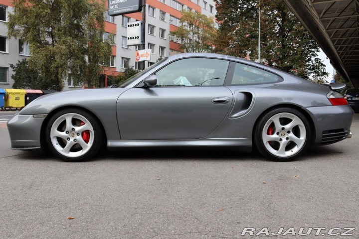 Porsche 911 996 3.6 TURBO COUPE 309kW 2001