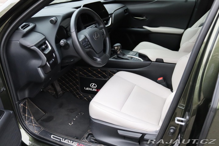 Lexus Ostatní modely UX 250h F-SPORT DESIGN 2.0 135kW 2023