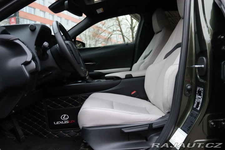 Lexus Ostatní modely UX 250h F-SPORT DESIGN 2.0 135kW 2023
