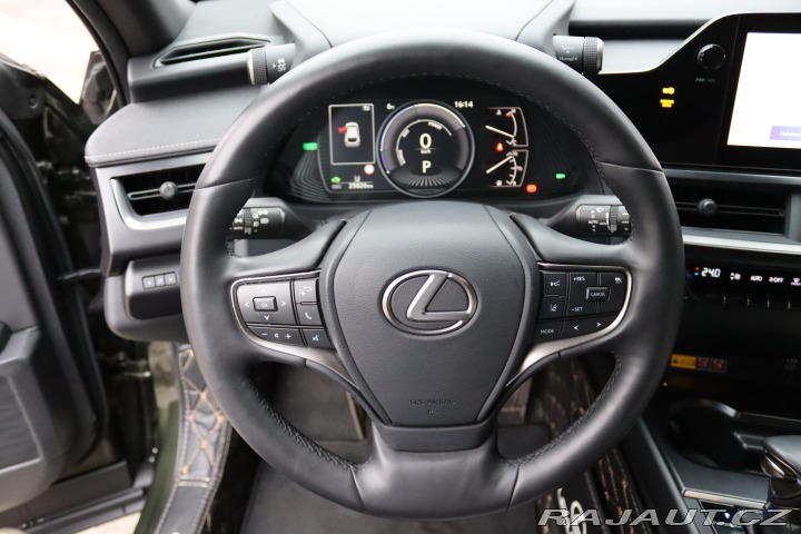 Lexus Ostatní modely UX 250h F-SPORT DESIGN 2.0 135kW 2023