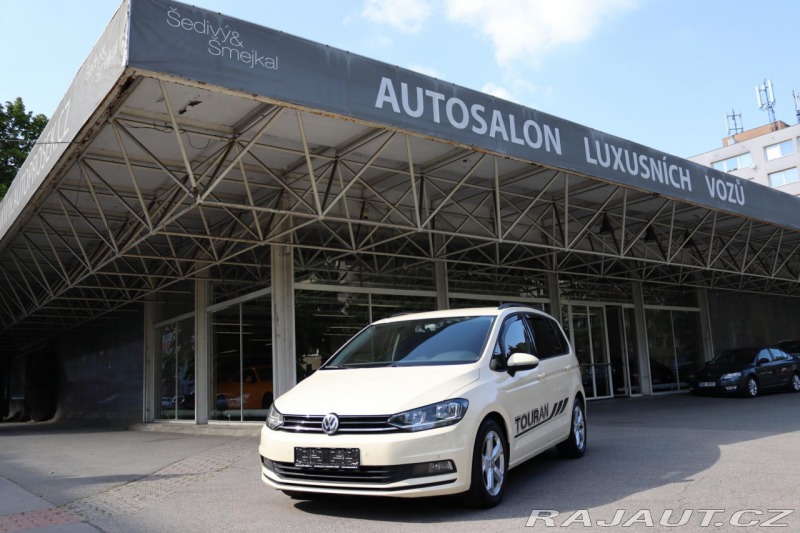Volkswagen Touran 2.0TDI DSG 85kW 7 MÍST DP
