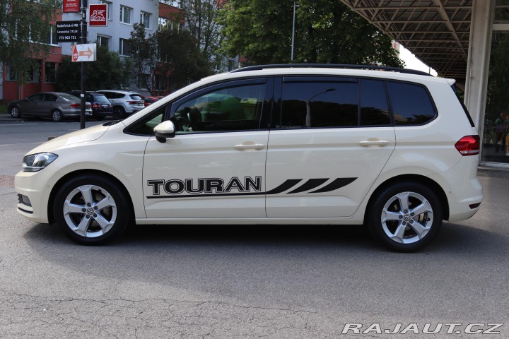 Volkswagen Touran 2.0TDI DSG 85kW 7 MÍST DP 2019