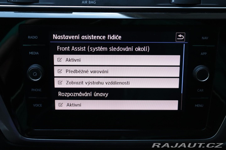 Volkswagen Touran 2.0TDI DSG 85kW 7 MÍST DP 2019