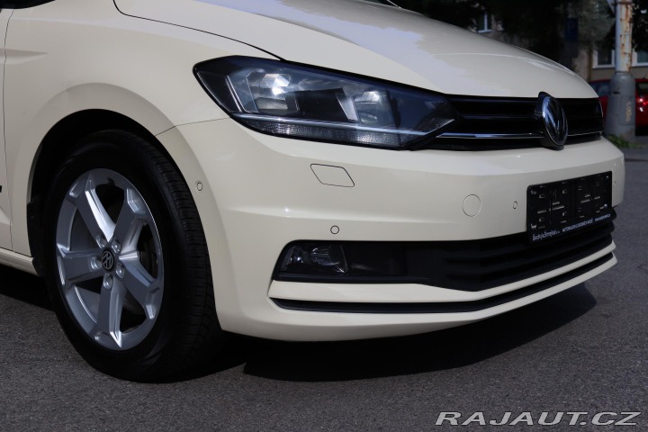 Volkswagen Touran 2.0TDI DSG 85kW 7 MÍST DP 2019