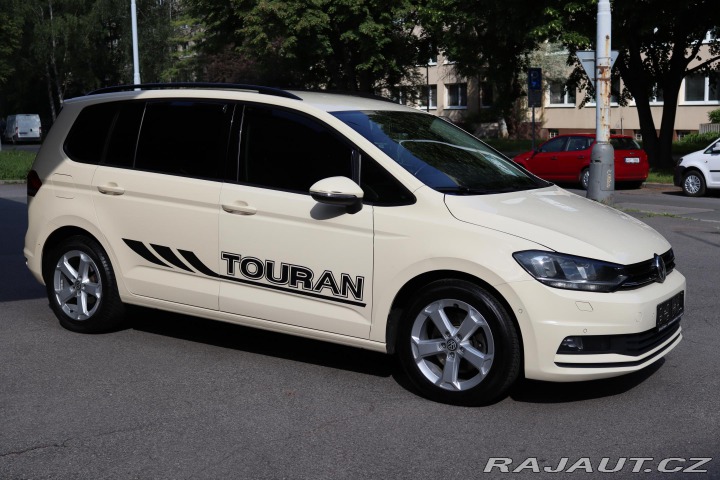 Volkswagen Touran 2.0TDI DSG 85kW 7 MÍST DP 2019