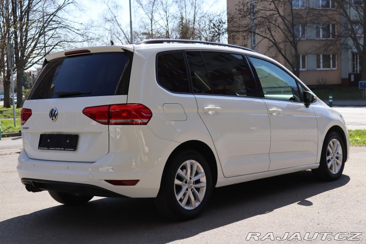 Volkswagen Touran 2.0TDI DSG 110kW 2018